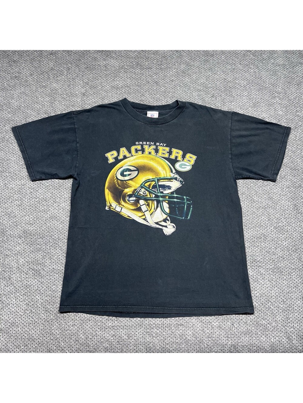 Vintage Green Bay Packers Helmet T-Shirt XL National Football League RARE MENS